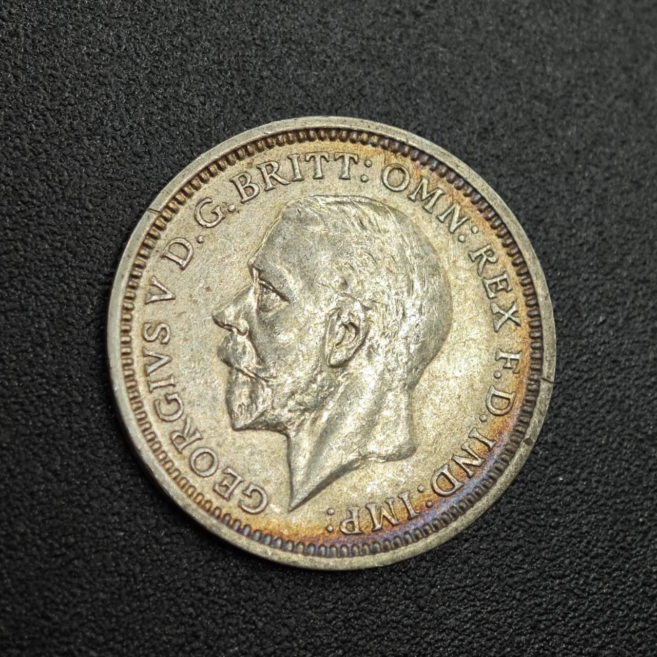 【淘币小摊】限时拍第七百八十拍  小银币场  满百包邮可预留两周  周一统一发货  英国1934年乔治五世3便士银币