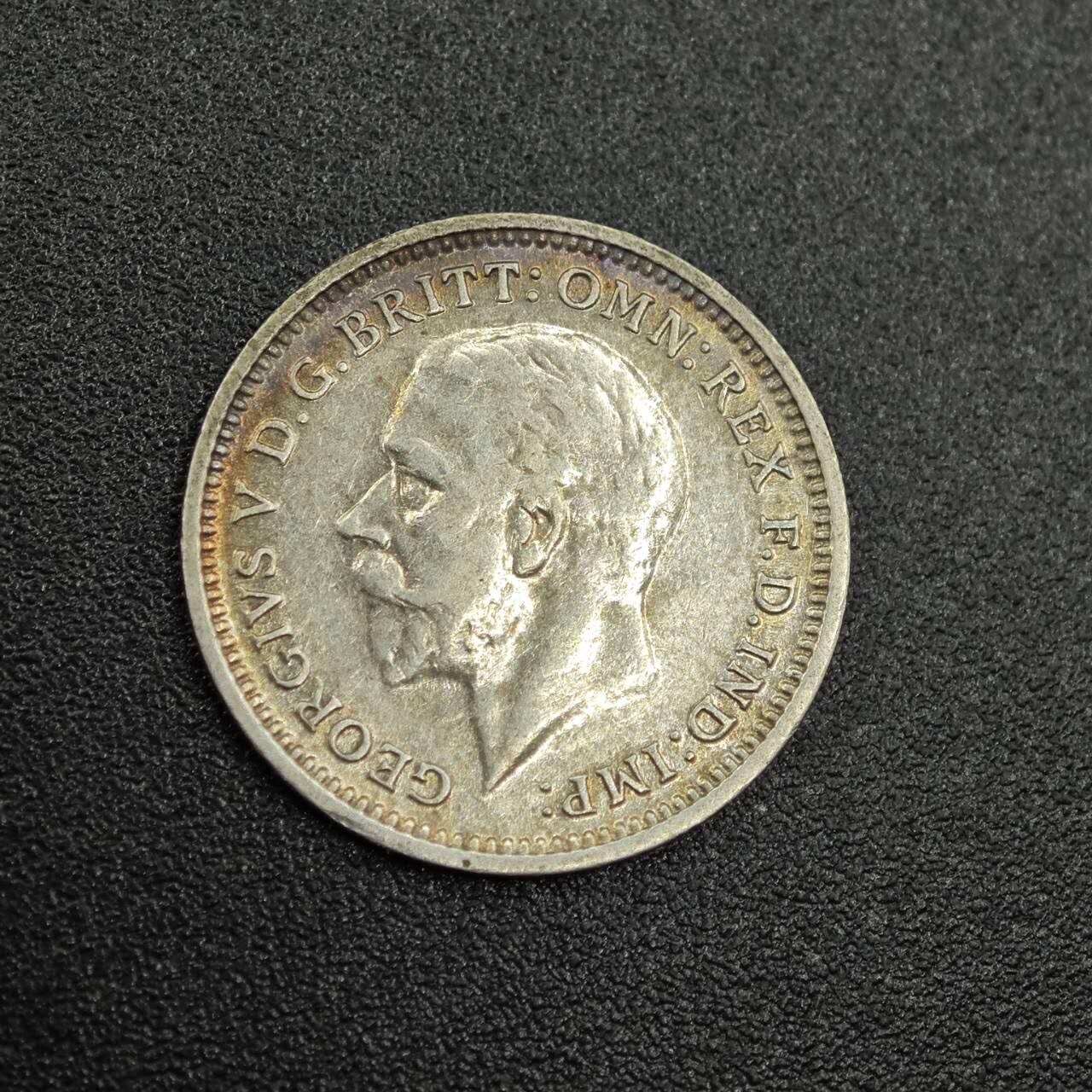 【淘币小摊】实时拍第七百七十九拍   散币场   满百包邮可预留二周 每周一统一发货   英国1935年乔治五世3便士银币