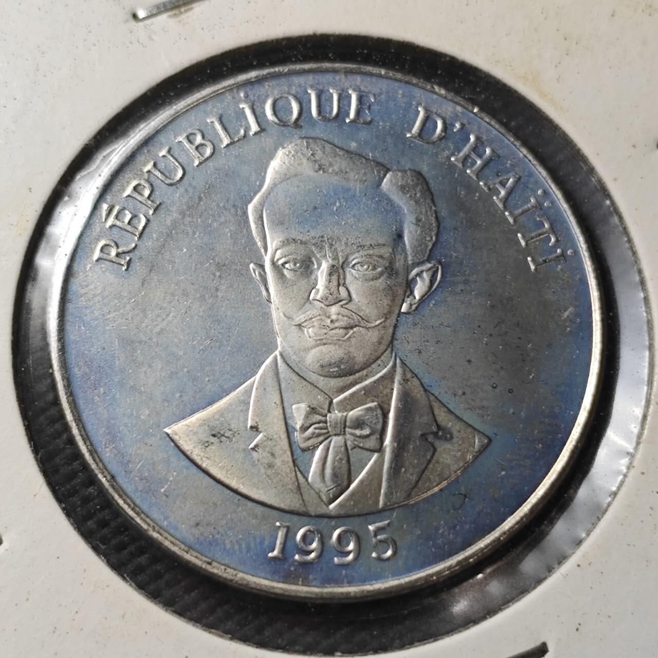 KK钱币收藏小铺  第361场  2月预留时间 周末发货  1995海地50分 好品