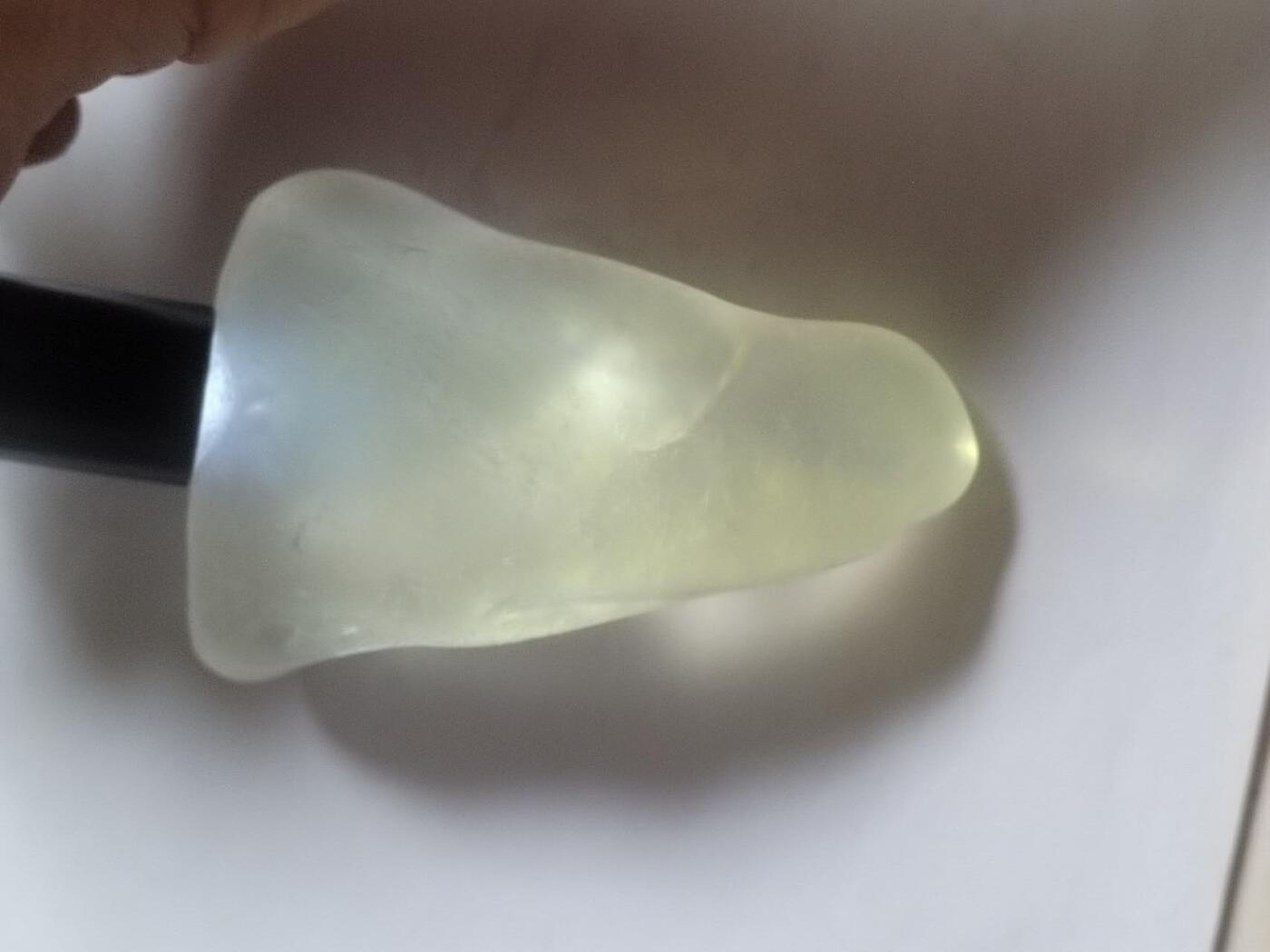 综合 白水晶。大尺寸。