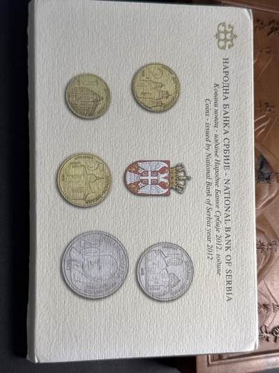 ❤️【币观天下】❤️ 第329期钱币拍卖- 2025.10.31周五晚上6点半场-长期征集拍品 - 塞尔维亚2012年官方套币含科学家米海洛•卜平20第纳尔纪念币