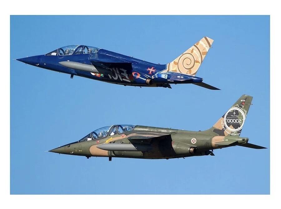 德国奥尔登堡阿尔法战斗机+铁十字 高浮雕精制大铜章 40MM