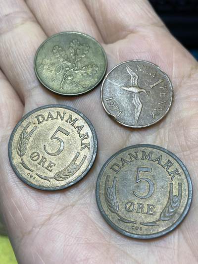 2025年第一百一十九场(总第一百四十五场）外国好品散币(免佣金) - 散币4枚：丹麦🇩🇰1963年64年5欧尔，意大利🇮🇹1958年20里拉，英属根西岛🇬🇬1971年1便士