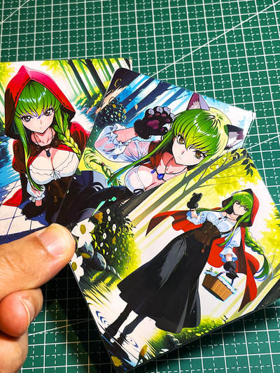 显眼宝35期 佣金1起 10月29日晚20:30截拍  - 造物卡牌   二次元系列    C.C    共3张   彩闪工艺   大卡尺寸  63*88