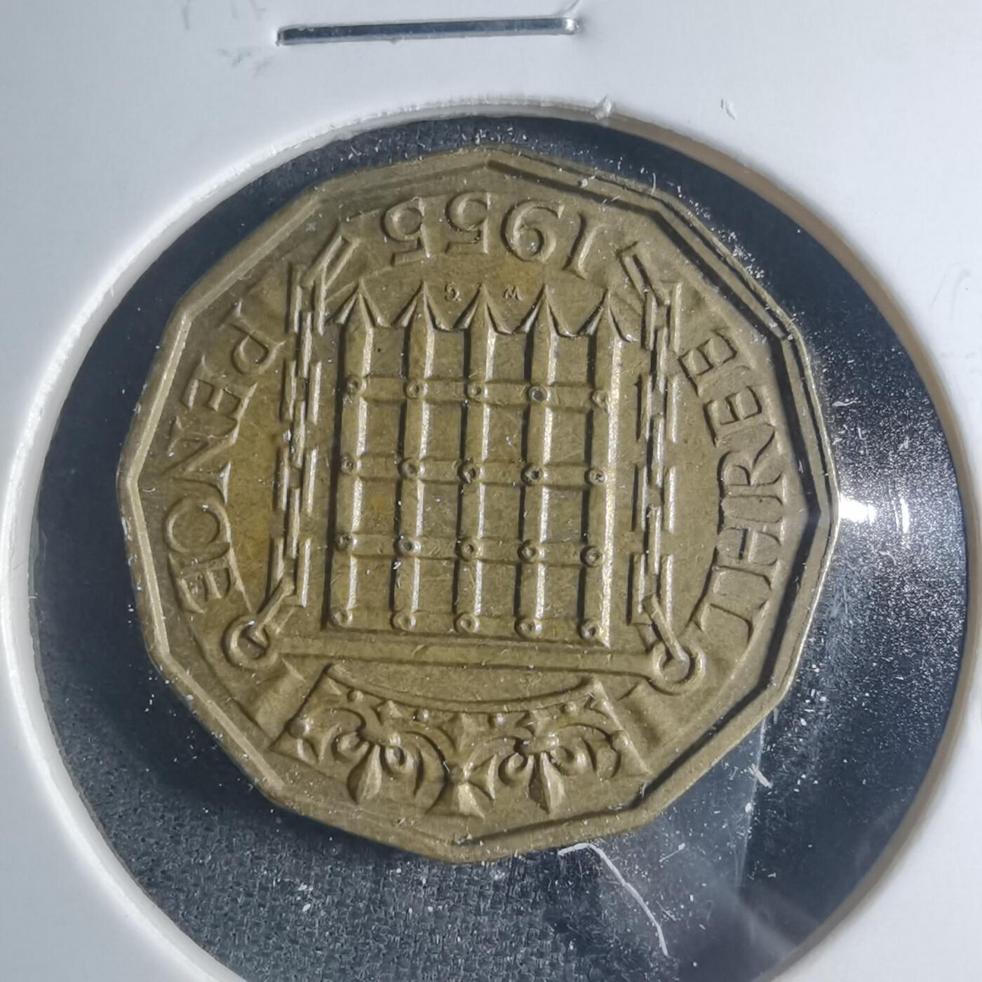 沼泽如烟--第885场 英国1955年3便士