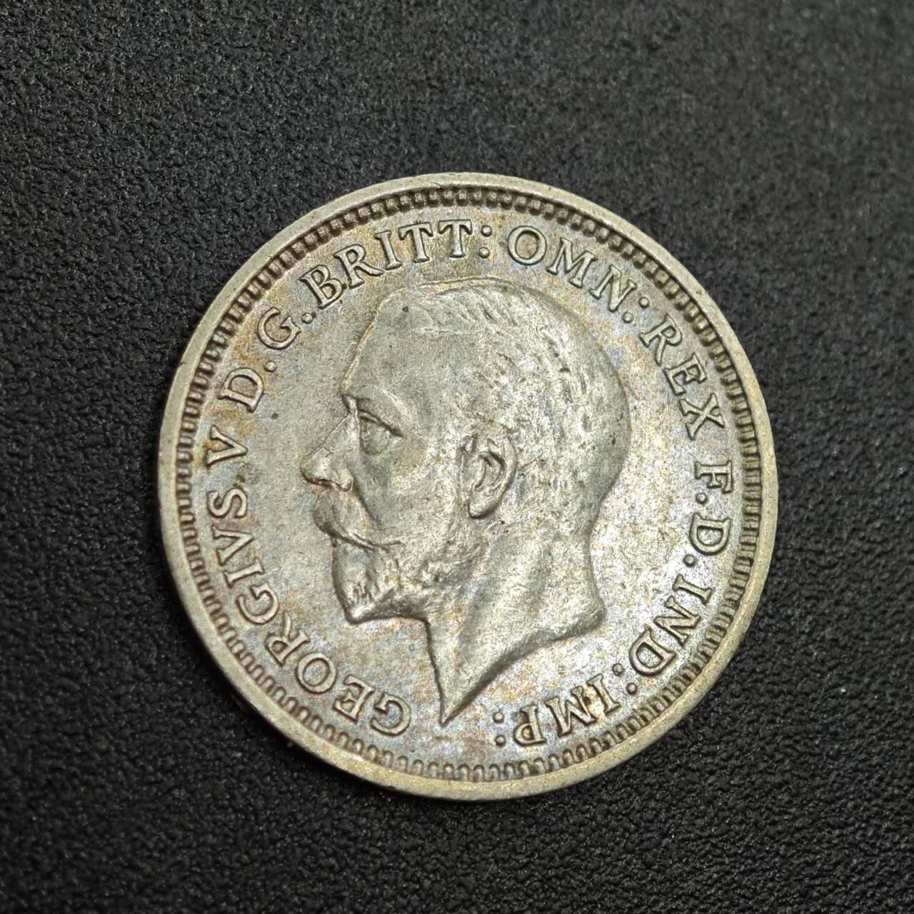 【淘币小摊】限时拍第七百八十拍  小银币场  满百包邮可预留两周  周一统一发货  英国1935年乔治五世3便士银币