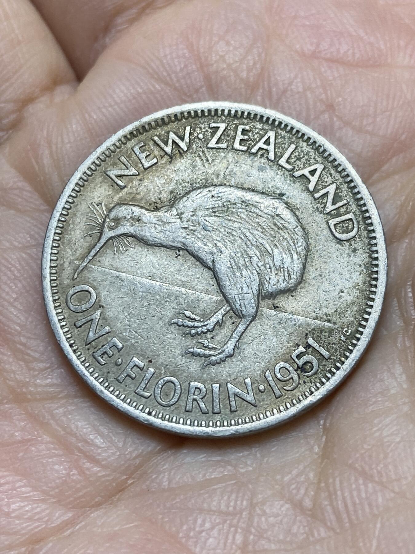 2025年第一百一十九场(总第一百四十五场）外国好品散币(免佣金) 新西兰🇳🇿1951年1弗洛林(乔治六世第三版)