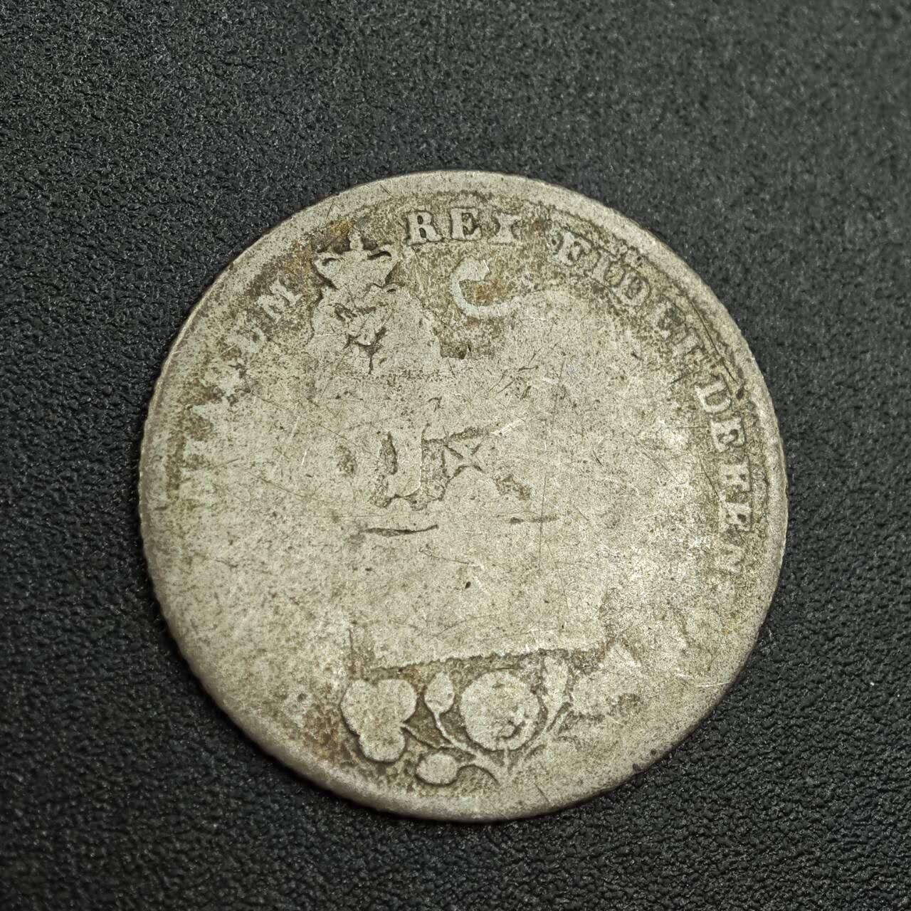 【淘币小摊】限时拍第七百八十拍  小银币场  满百包邮可预留两周  周一统一发货  英国乔治四世6便士银币