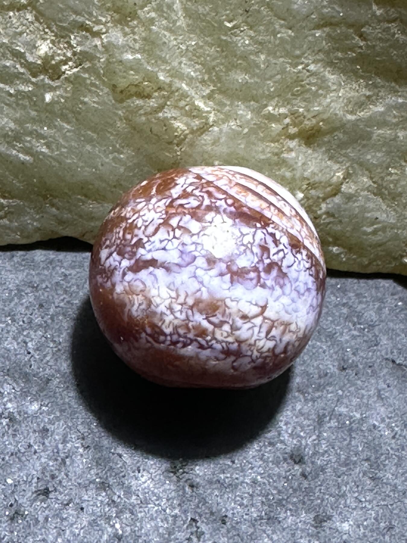 精美高玉化奶油皮天眼缠丝风化纹玛瑙随形苹果珠一颗，