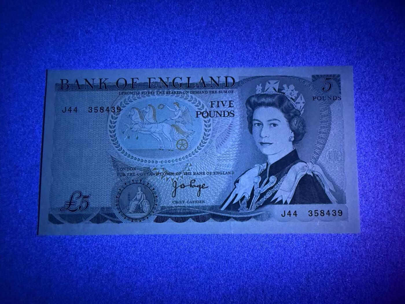 【礼羽收藏】🌏世界钱币拍卖第109期 英国D序 首签无L版 5镑 全新unc 稀少