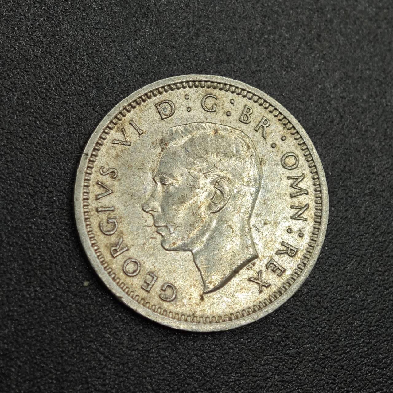 【淘币小摊】限时拍第七百八十拍  小银币场  满百包邮可预留两周  周一统一发货  英国1939年乔治六世3便士银币