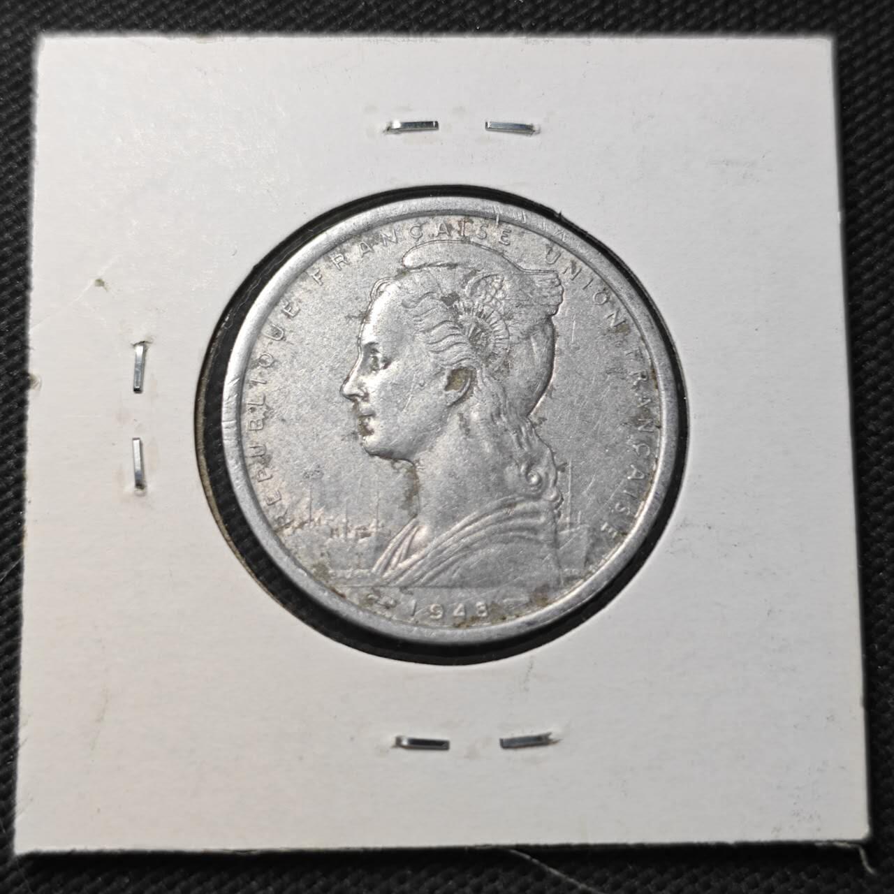 KK钱币收藏小铺  第361场  2月预留时间 周末发货  1948法属西非2法郎