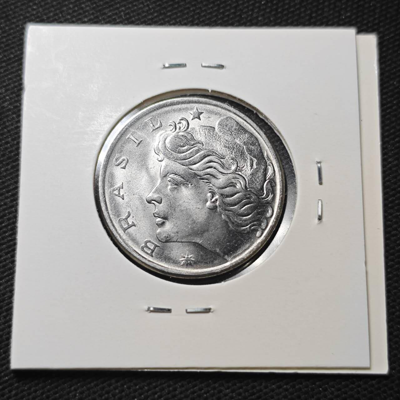 KK钱币收藏小铺  第360场  2月预留时间 周末发货  1977巴西50分 好品巴西女神