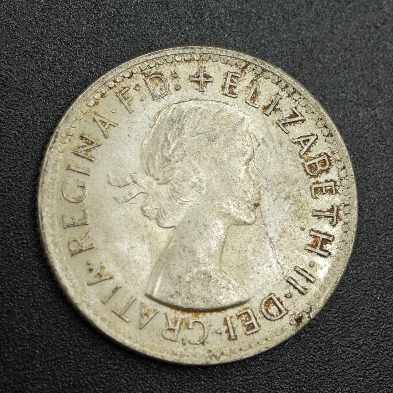 【淘币小摊】限时拍第七百八十拍  小银币场  满百包邮可预留两周  周一统一发货  澳大利亚1960年伊丽莎白二世一先令银币