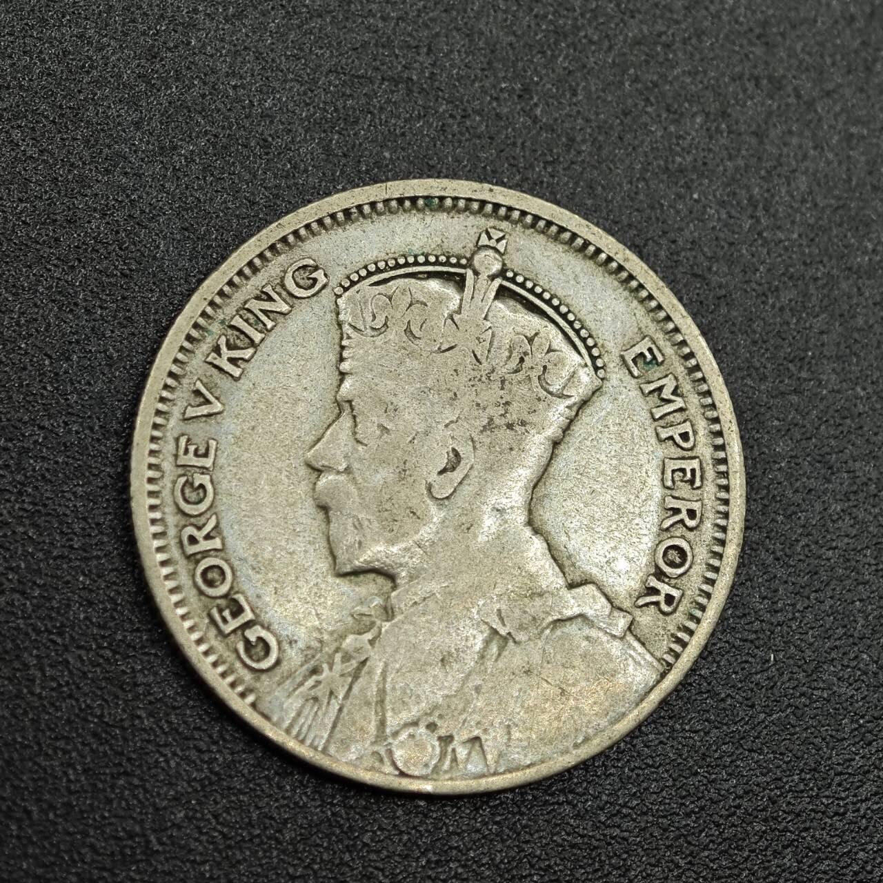 【淘币小摊】限时拍第七百八十拍  小银币场  满百包邮可预留两周  周一统一发货  新西兰1935年乔治五世6便士银币