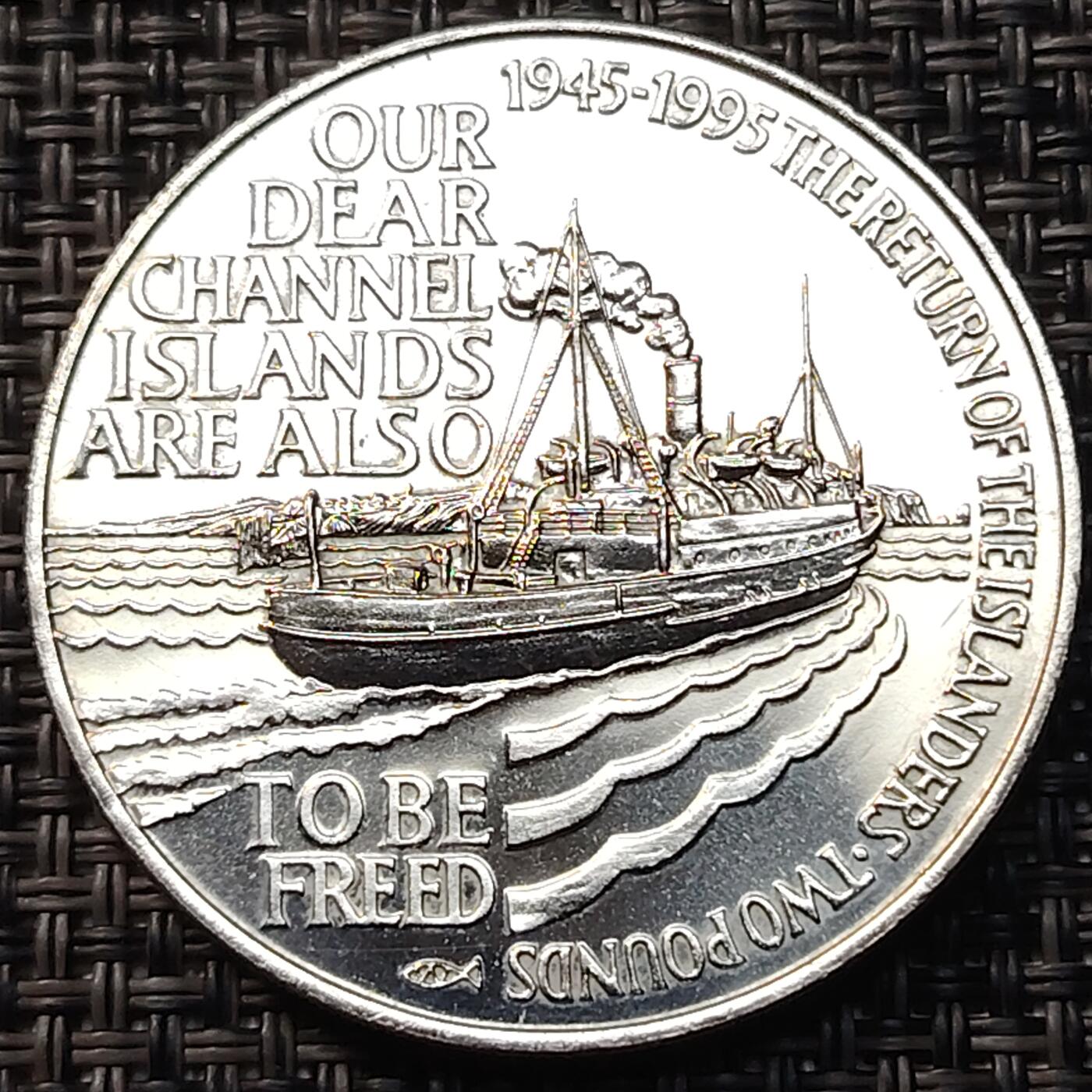 布加迪🐬～世界钱币(上海)🌾第 256 期 /  各国套币和散币