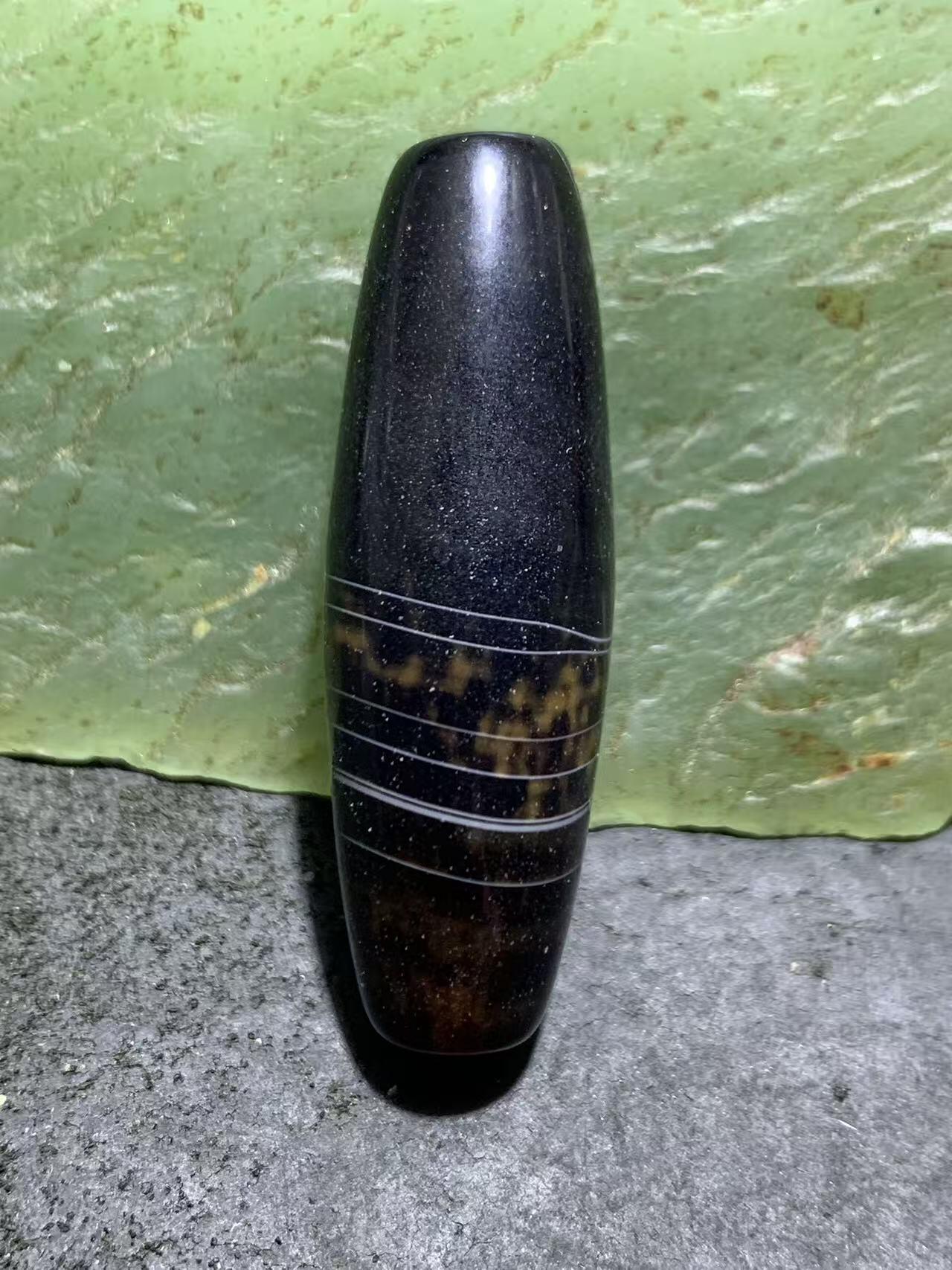 精美罕见X图案千层纹药师玛瑙桶珠一个，