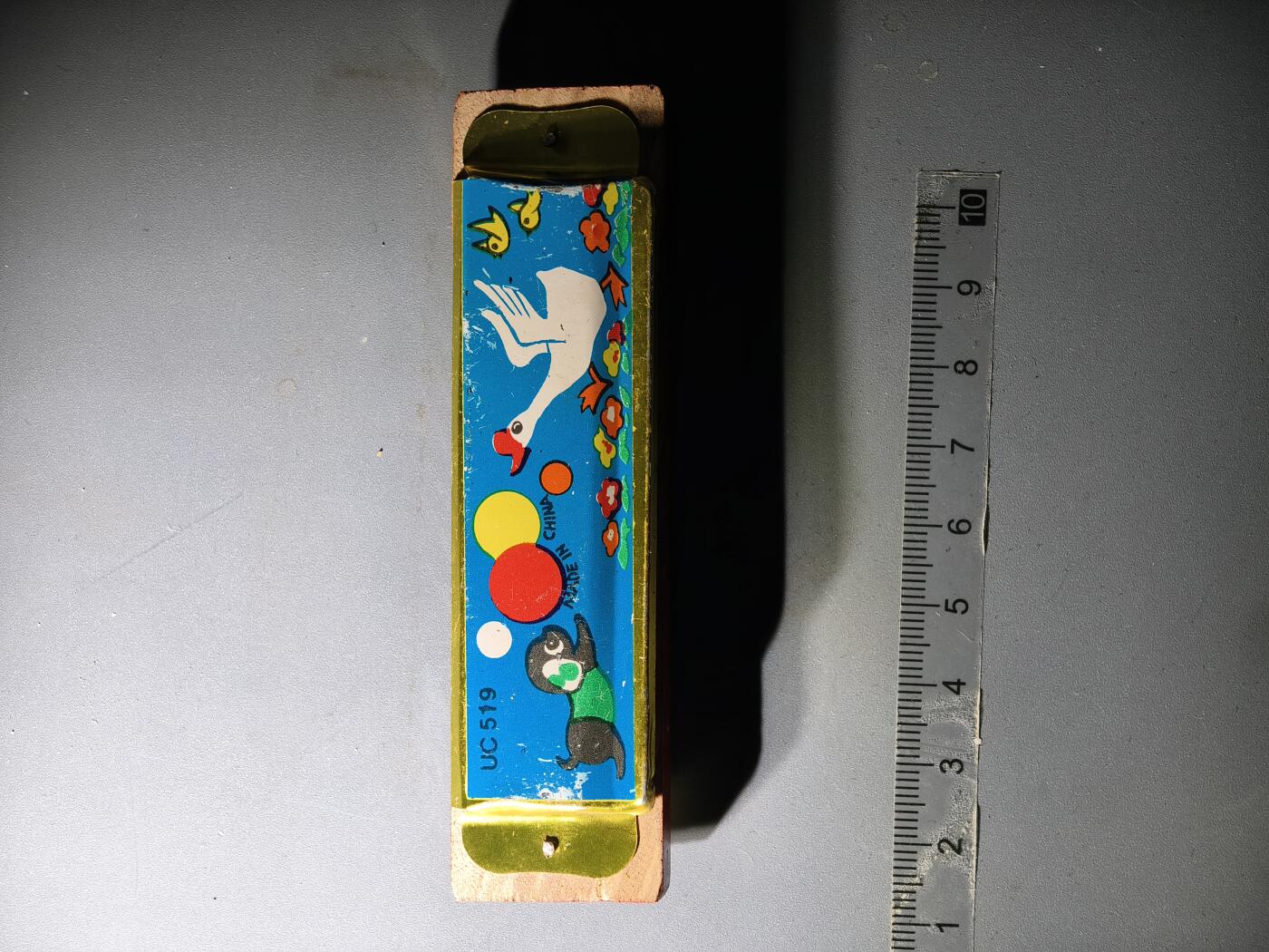 80期回流戒指饰品杂件纪念章丝路钱币专场 八十年代木制口琴