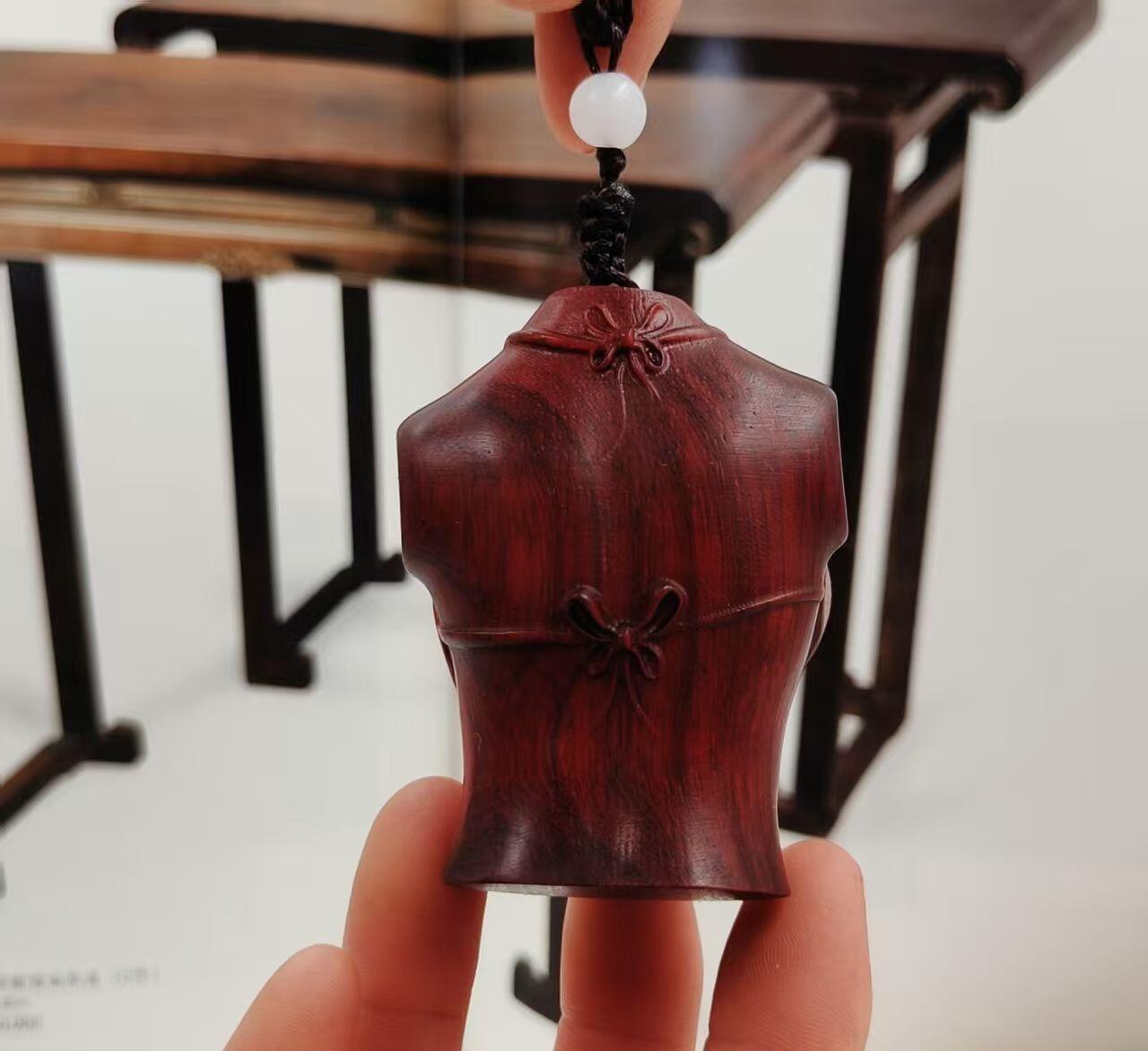 听雨轩（12） 酸枝木雕手把件 逢凶化吉 原木原色无漆实木