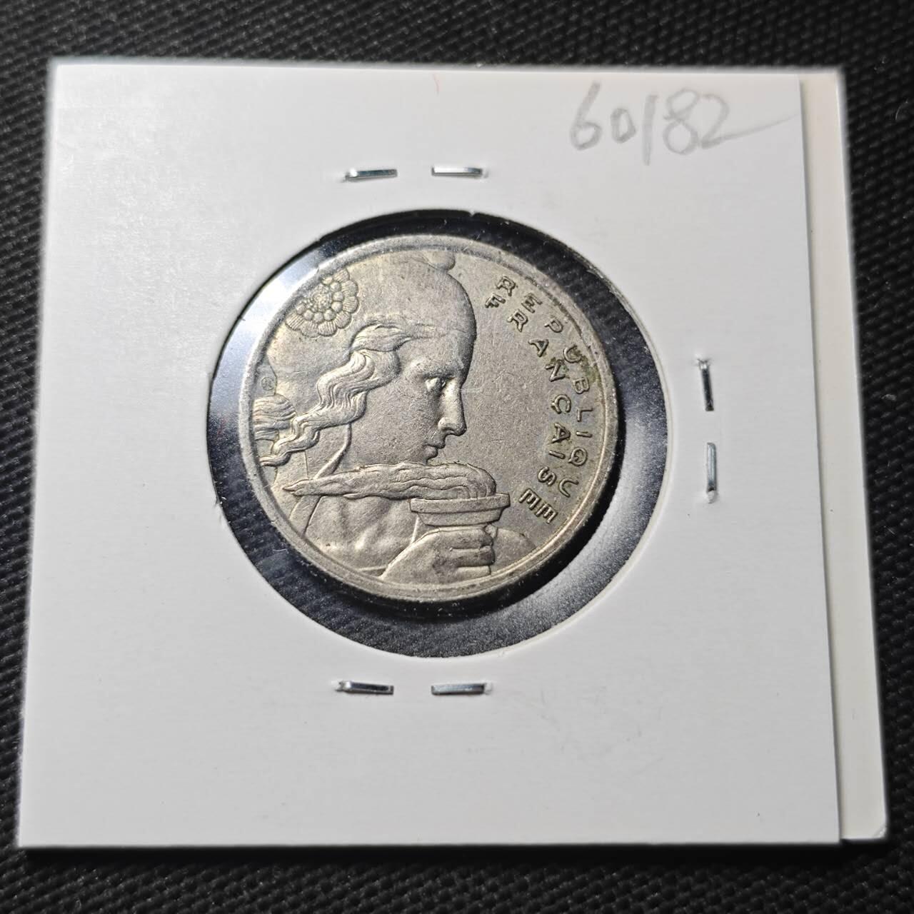 KK钱币收藏小铺  第360场  2月预留时间 周末发货  1958法国100法郎 火炬女神