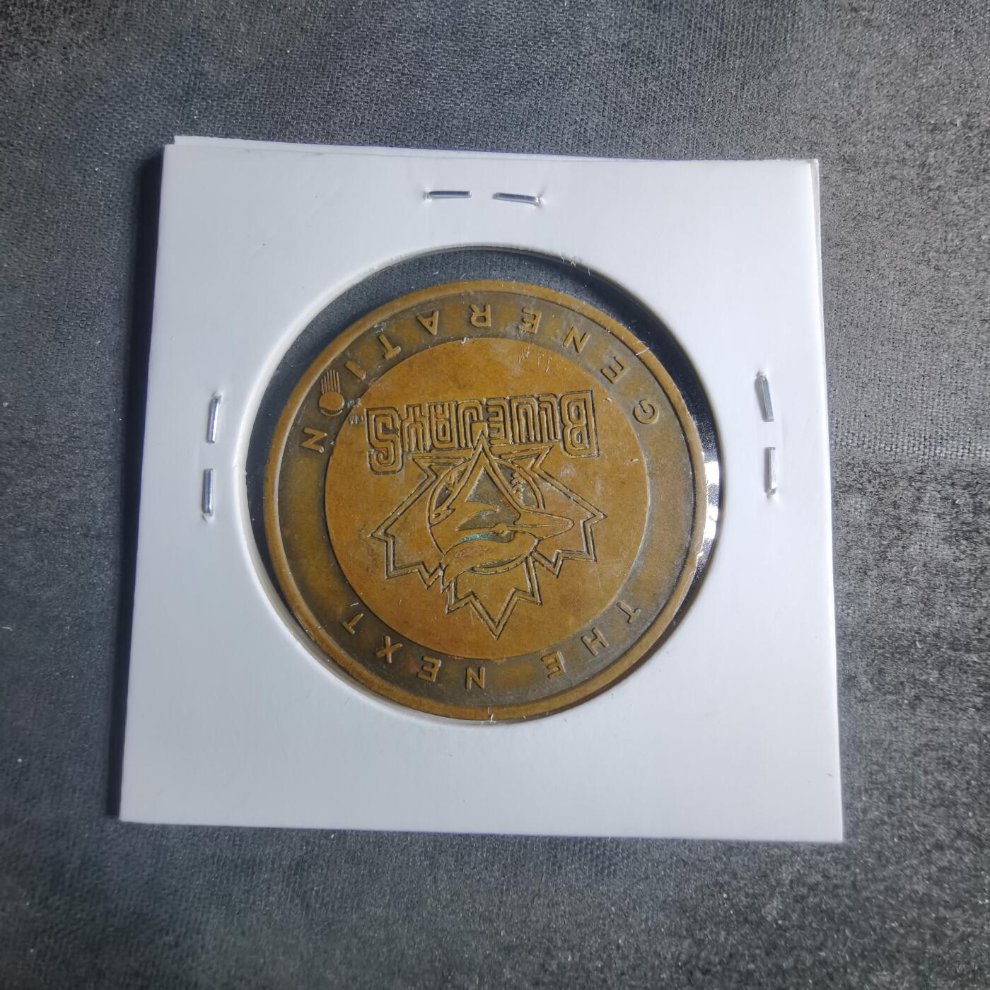 沼泽如烟--第885场 人物纪念章