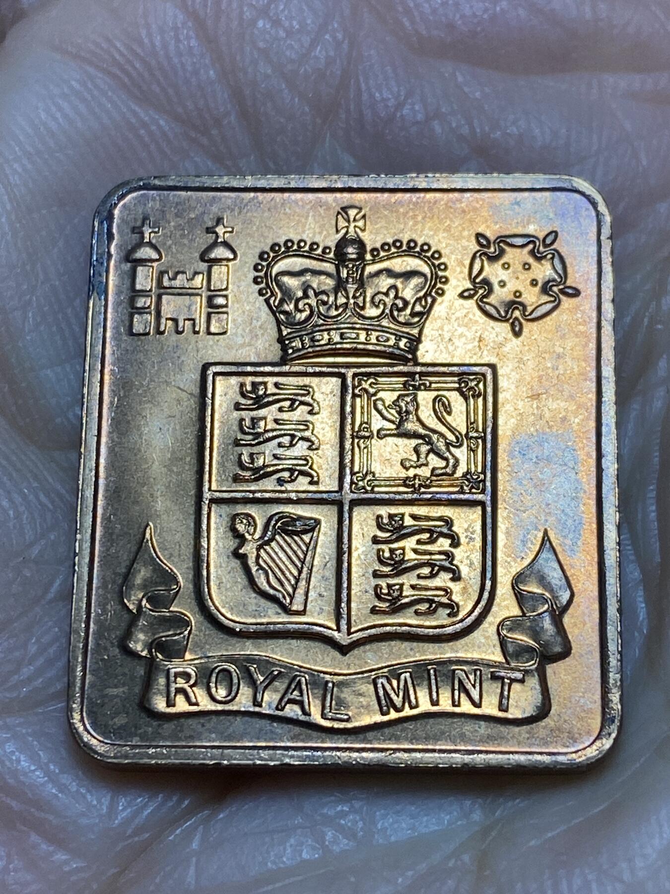 2025年第一百一十九场(总第一百四十五场）外国好品散币(免佣金) 英国🇬🇧1972年精制套币章牌