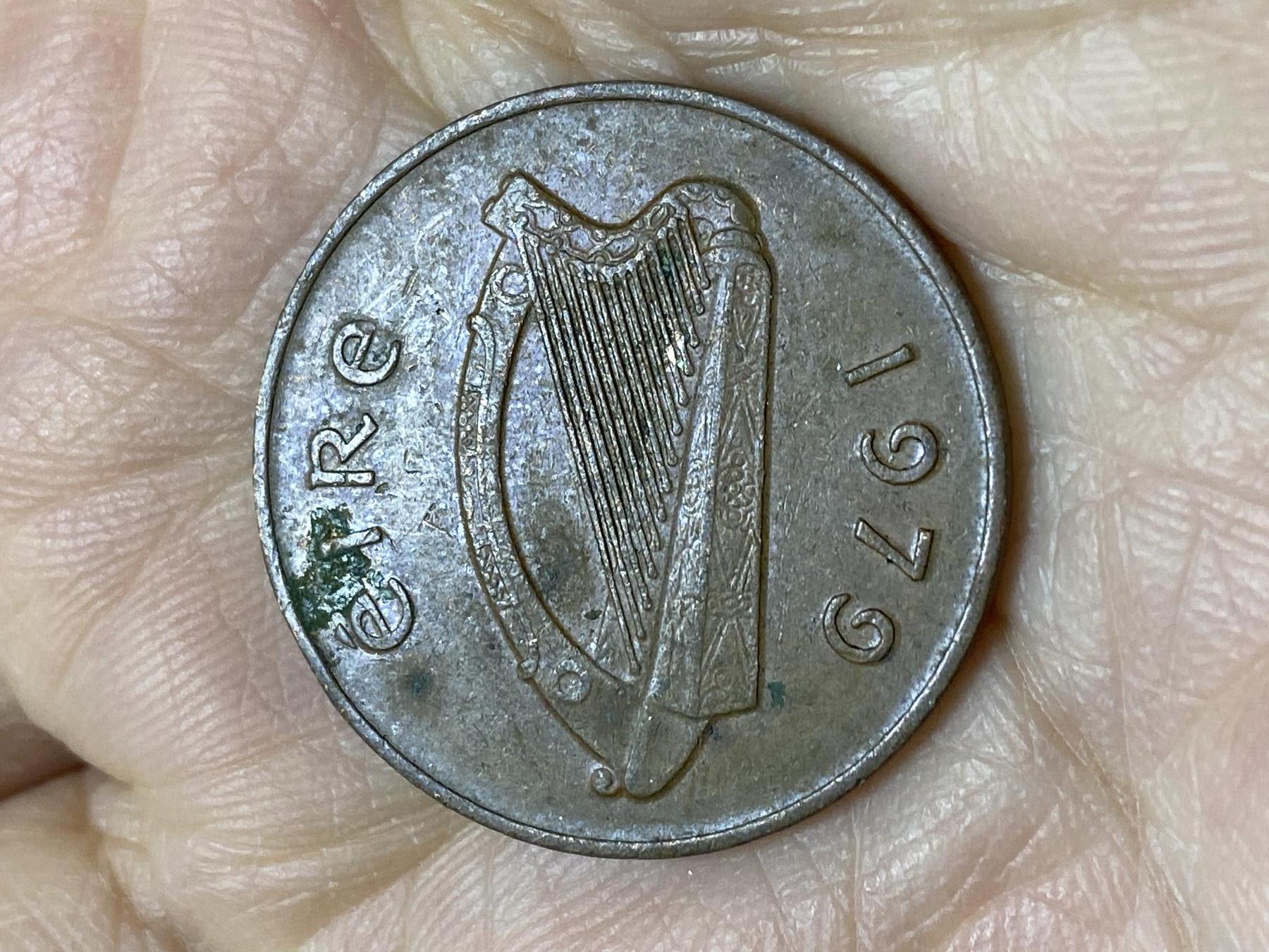 2025年第一百一十九场(总第一百四十五场）外国好品散币(免佣金) 爱尔兰🇮🇪1979年2便士(共和国时期第二套第一版)