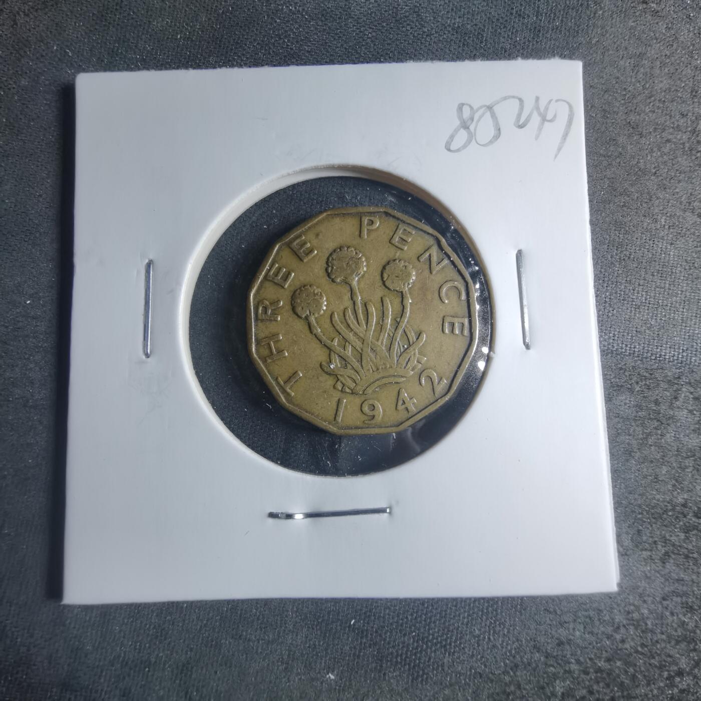 沼泽如烟--第885场 英国1942年3便士