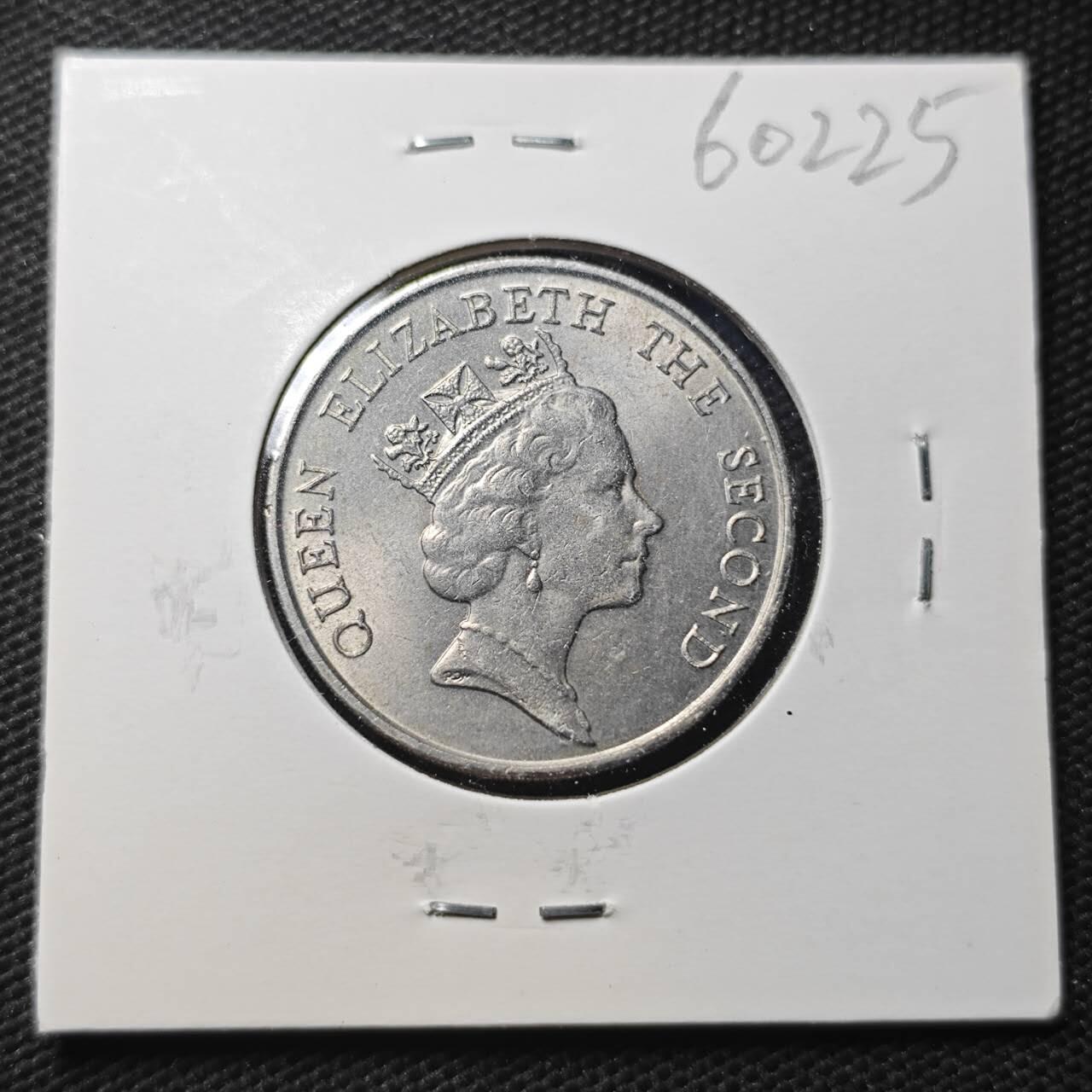 KK钱币收藏小铺  第360场  2月预留时间 周末发货  1987香港女王5元 好品