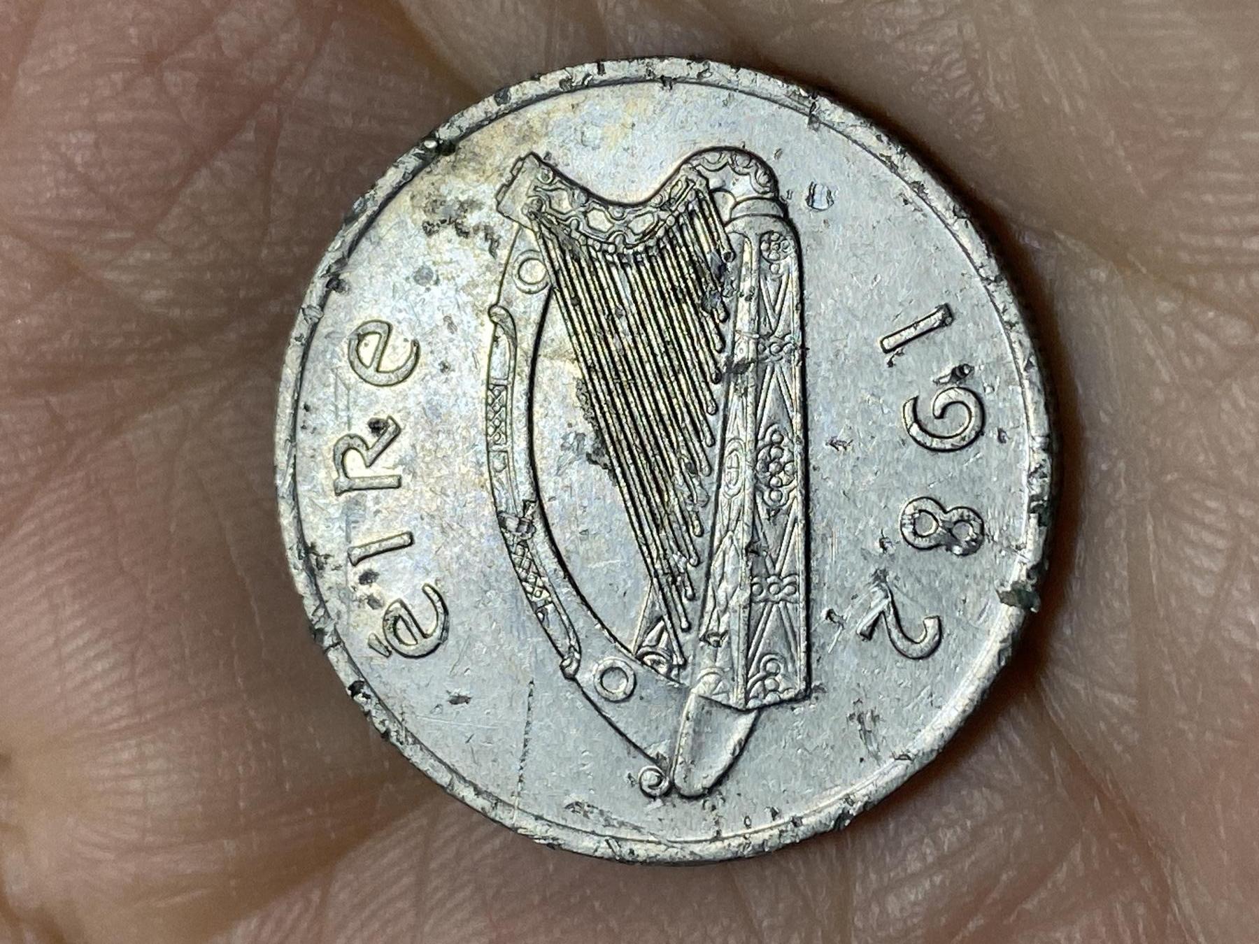 2025年第一百一十九场(总第一百四十五场）外国好品散币(免佣金) 爱尔兰🇮🇪1982年5便士(共和国时期第二套第一版)