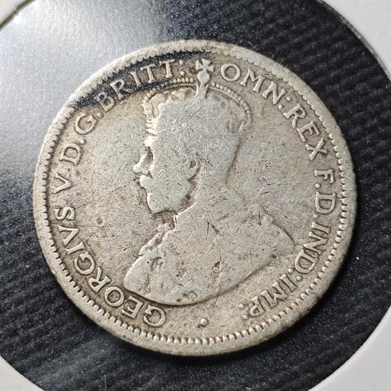 KK钱币收藏小铺  第361场  2月预留时间 周末发货  1925澳大利亚6便士银币 高银