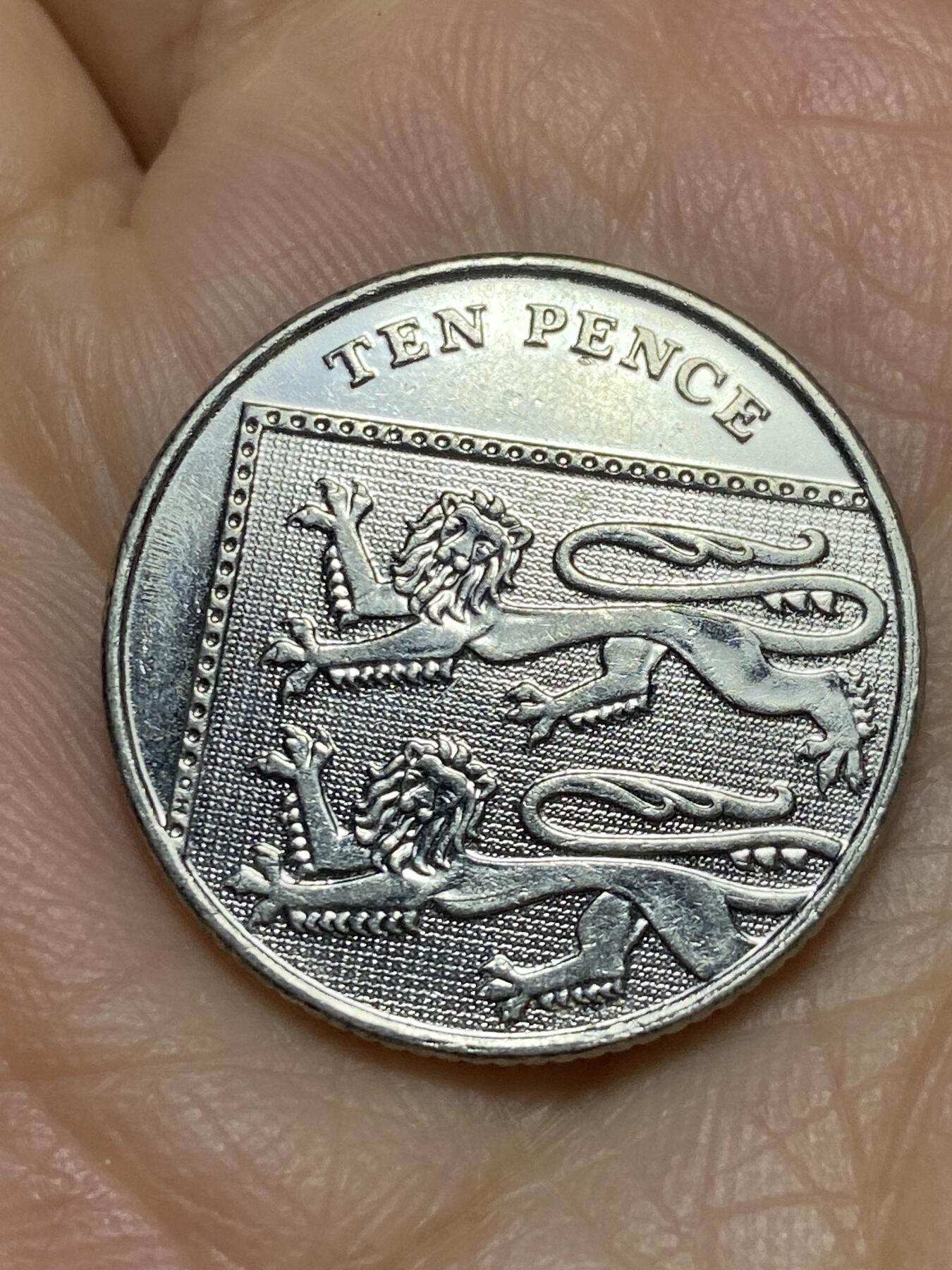 2025年第一百一十九场(总第一百四十五场）外国好品散币(免佣金) 英国🇬🇧2012年10便士