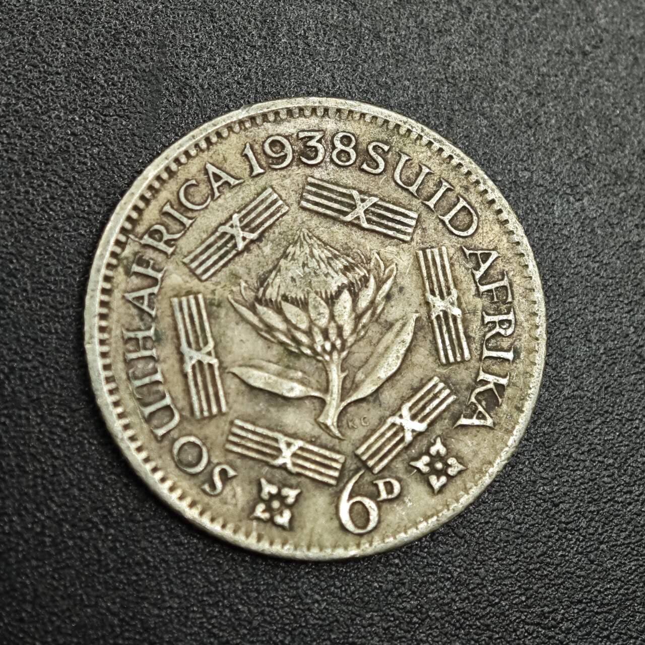 【淘币小摊】限时拍第七百八十拍  小银币场  满百包邮可预留两周  周一统一发货  南非1938年乔治六世3便士银币