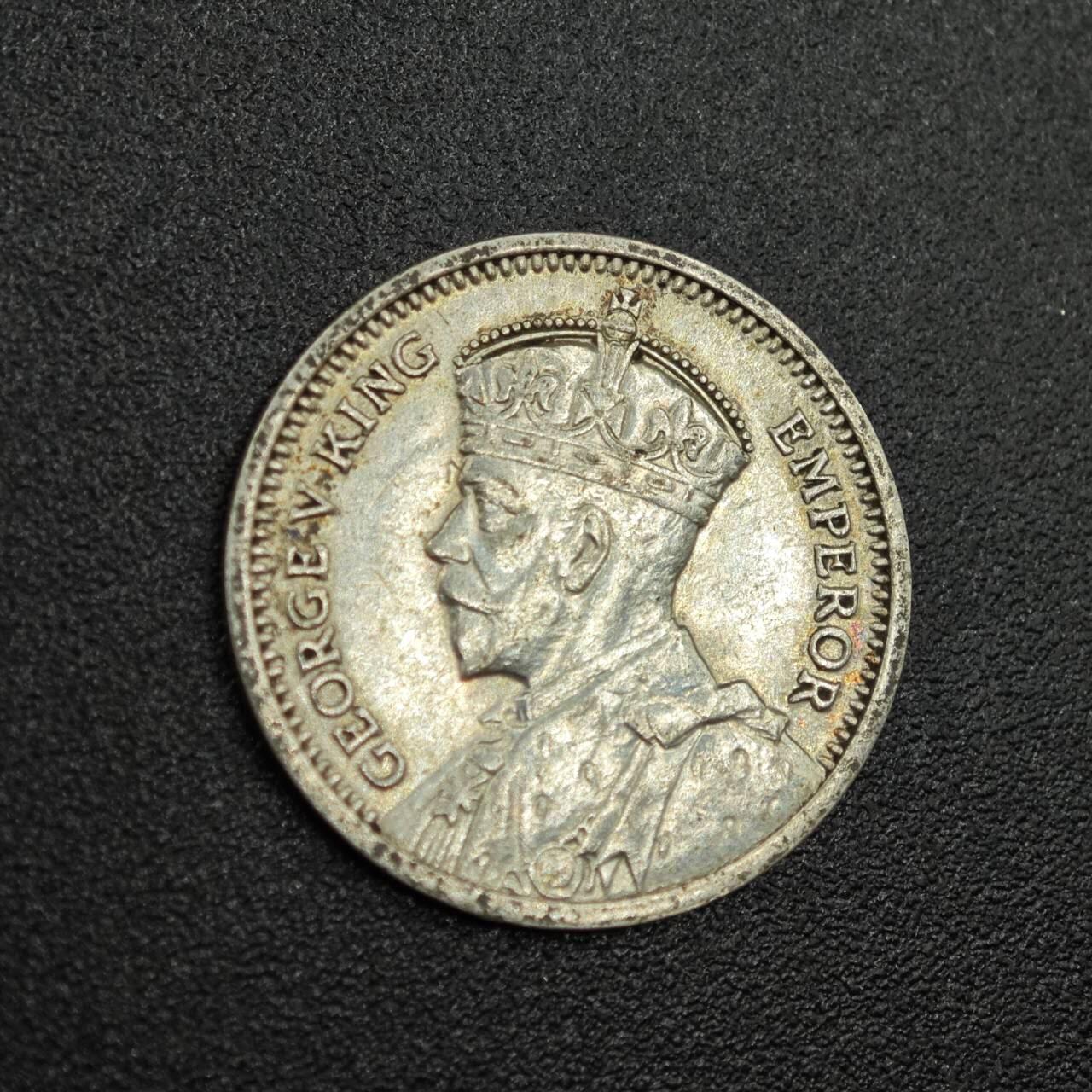 【淘币小摊】限时拍第七百八十拍  小银币场  满百包邮可预留两周  周一统一发货  新西兰1936年乔治五世3便士银币