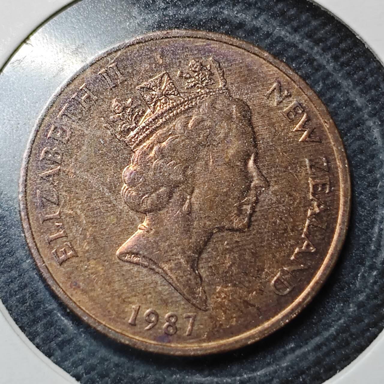 KK钱币收藏小铺  第361场  2月预留时间 周末发货  1987新西兰2分铜币 好品