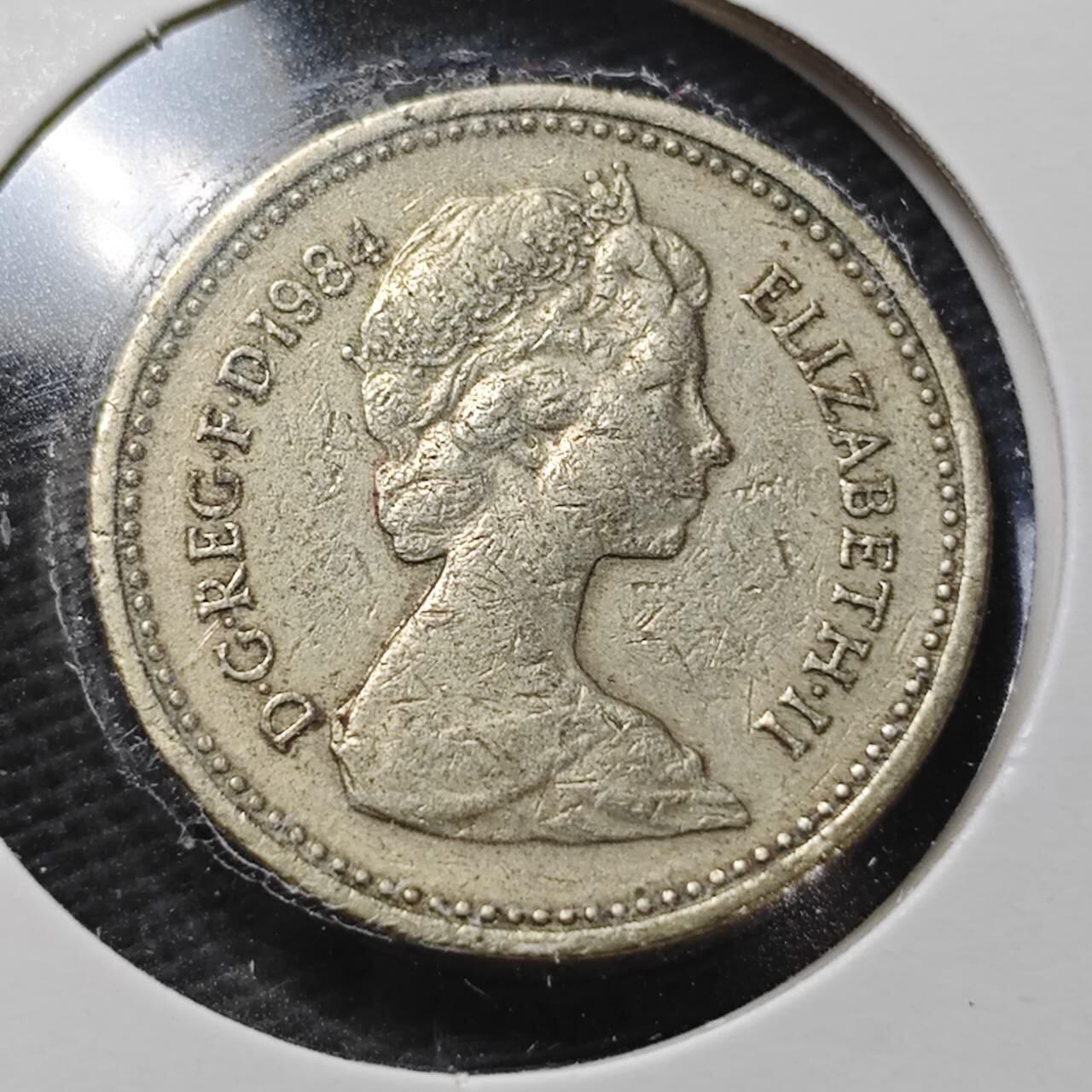 KK钱币收藏小铺  第360场  2月预留时间 周末发货  英国1镑