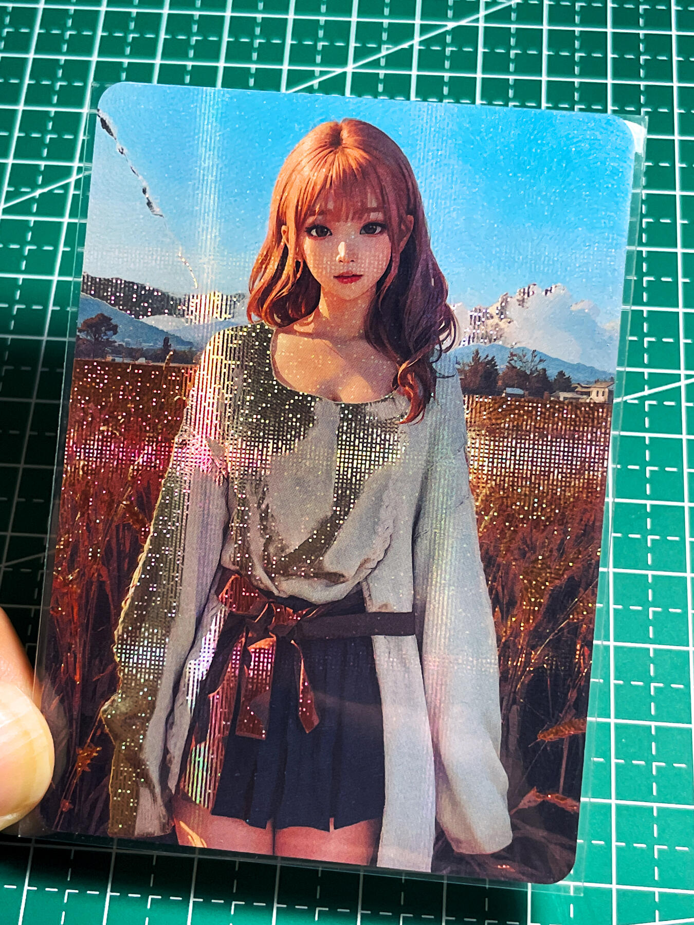 显眼宝35期 佣金1起 10月29日晚20:30截拍  动漫卡片一张 纱布闪  63* 88