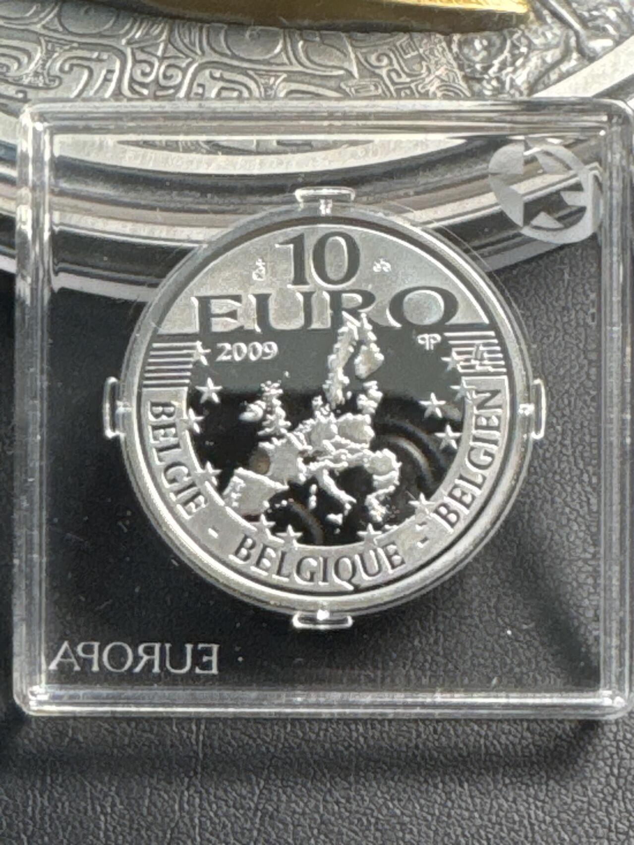 ❤️【币观天下】❤️ 第329期钱币拍卖- 2025.10.31周五晚上6点半场-长期征集拍品 【欧洲之星】专用方盒包装比利时2009年著名人文主义思想家和神学家伊拉斯谟诞辰540周年精制纪念银币925银18.75克直径33毫米