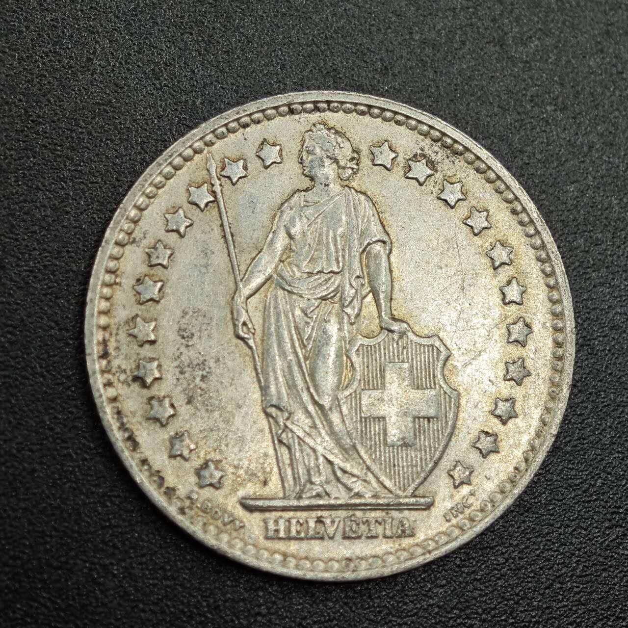 【淘币小摊】限时拍第七百八十拍  小银币场  满百包邮可预留两周  周一统一发货  瑞士1957年1法郎银币