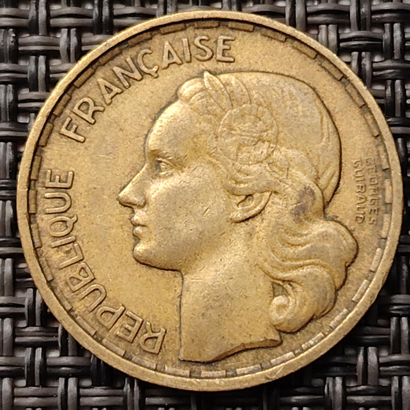 布加迪🐬～世界钱币(上海)🌾第 255 期 /  各国套币和散币