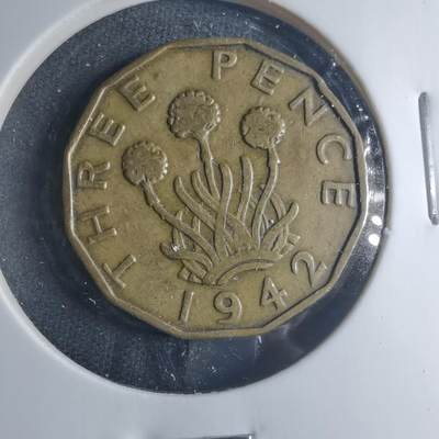 沼泽如烟--第885场 - 英国1942年3便士