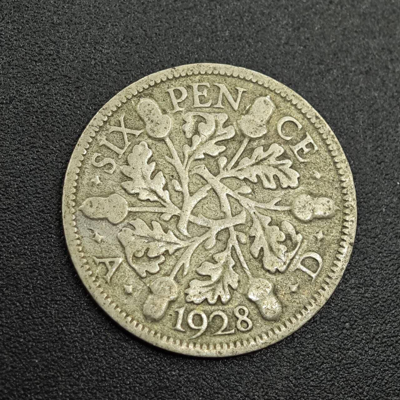 【淘币小摊】限时拍第七百八十拍  小银币场  满百包邮可预留两周  周一统一发货  英国1928年乔治五世6便士银币