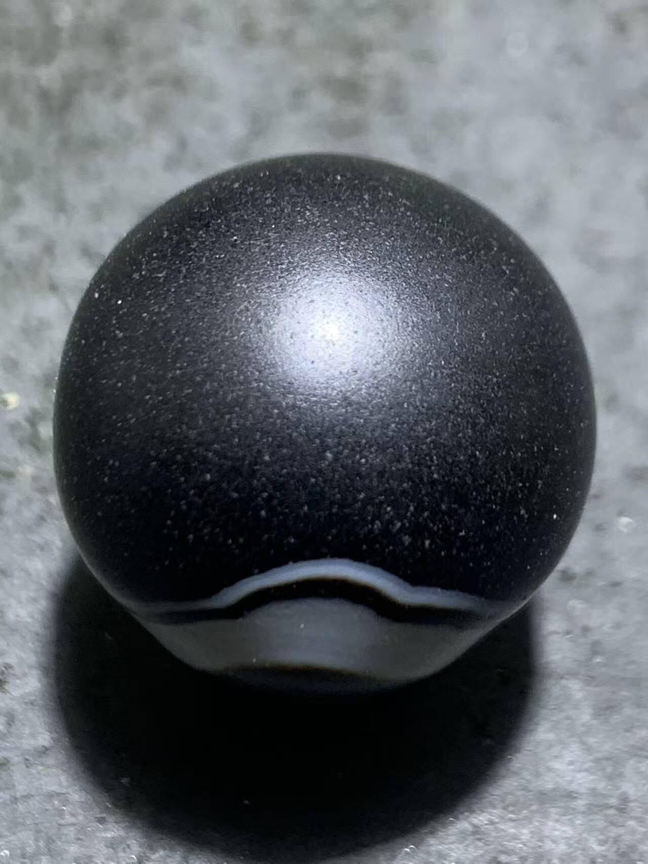 精美亚光冰飘天眼纹药师玛瑙随形圆珠一个，