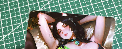 显眼宝35期 佣金1起 10月29日晚20:30截拍  - 造物卡牌   墨烬红颜系列    狐狸限定卡    共1张   彩闪工艺   大卡尺寸  63*88