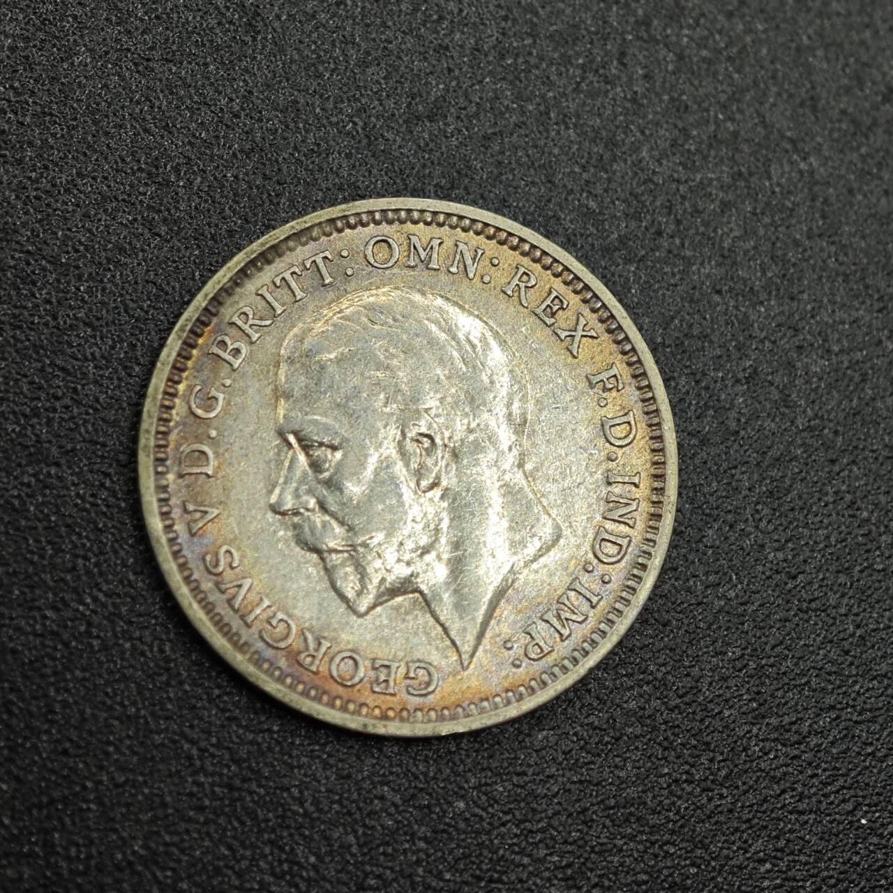 【淘币小摊】实时拍第七百七十九拍   散币场   满百包邮可预留二周 每周一统一发货   英国1932年乔治五世3便士银币