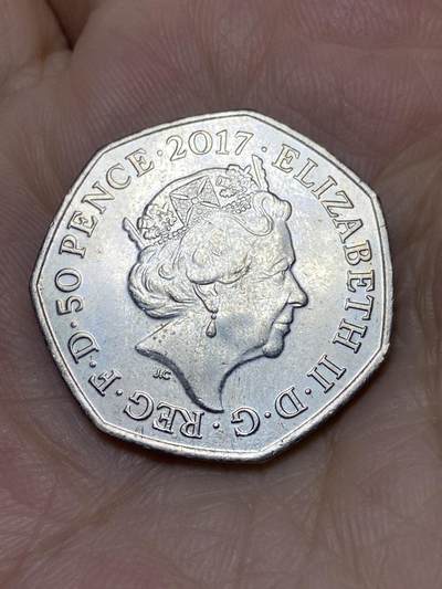 2025年第一百一十九场(总第一百四十五场）外国好品散币(免佣金) - 英国🇬🇧2017年50便士(本杰明兔纪念币)