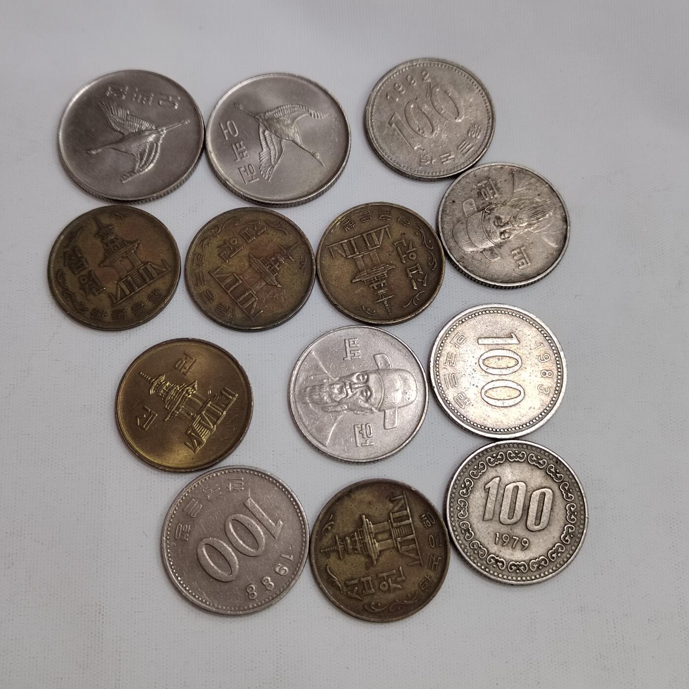 PCAI钱币31-572   外国钱币小专场 老南朝鲜币