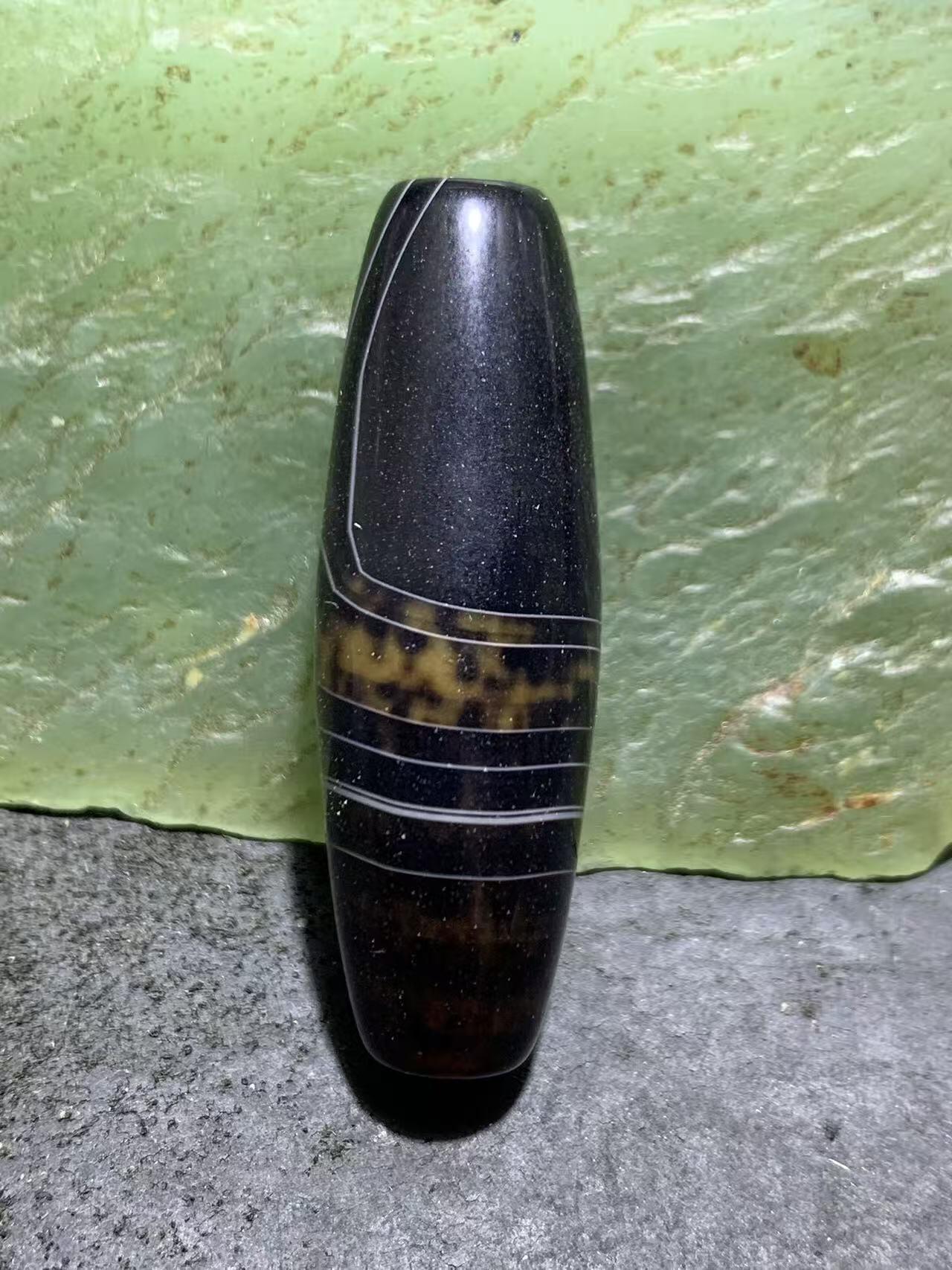 精美罕见X图案千层纹药师玛瑙桶珠一个，