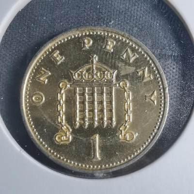 沼泽如烟--第885场 - 英国1986年1便士金色镀层