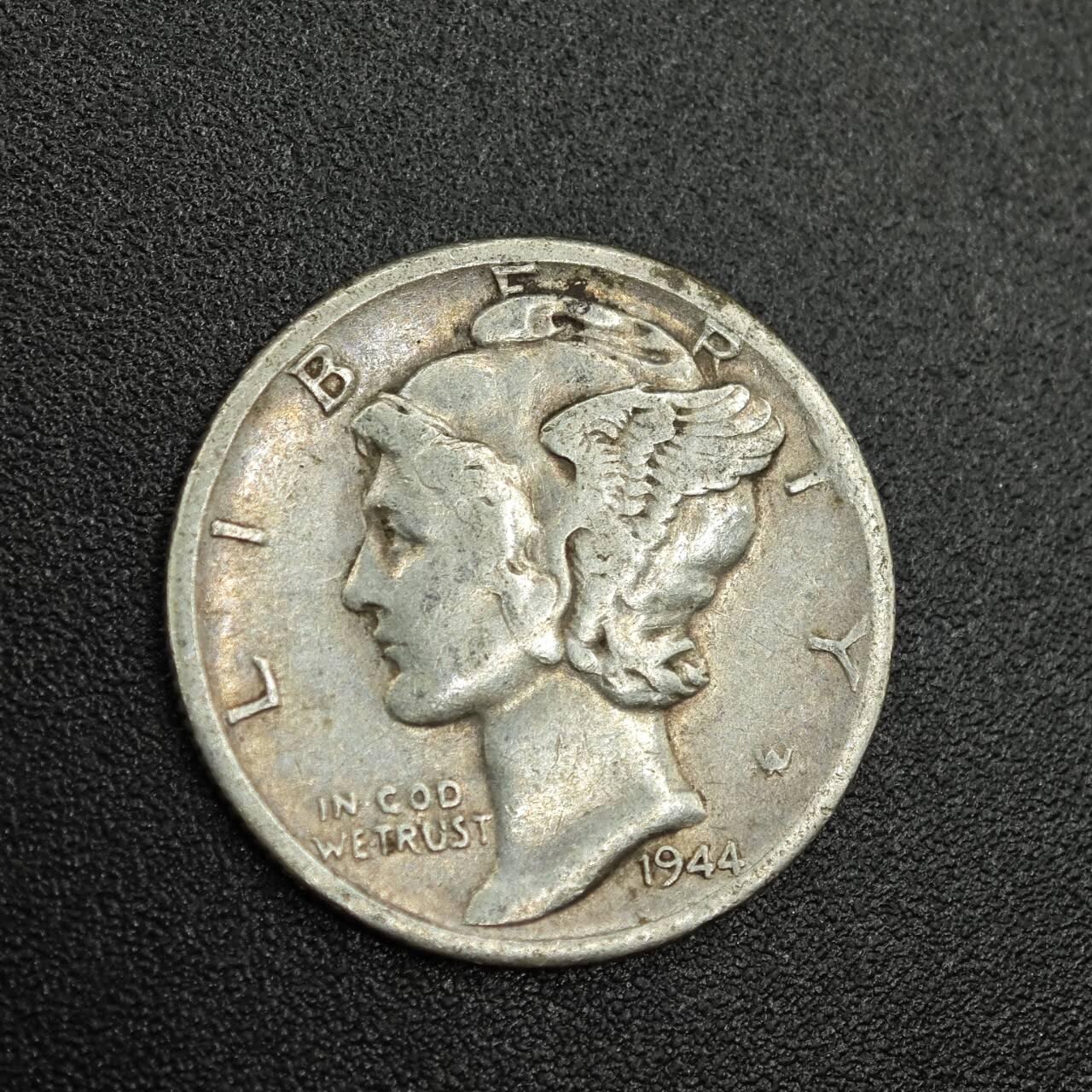 【淘币小摊】限时拍第七百八十拍  小银币场  满百包邮可预留两周  周一统一发货  美国1944年小飞人10分银币